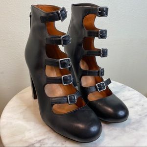 Marc Jacobs high top Mary Jane heels